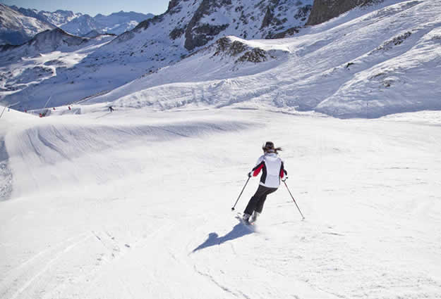 ▷ ¿Cómo saber la medida de los bastones de esquí?