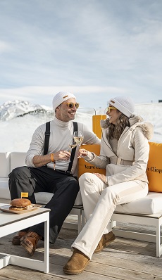 Terraza Boutique Sarrios by Veuve Clicquot