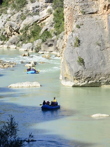 Reserva Online Rafting Valle de Tena-Aragón