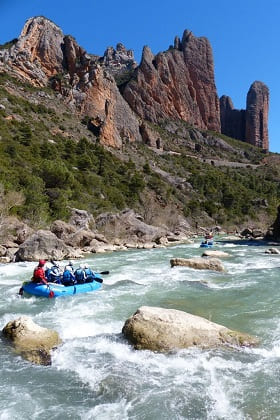 Reserva Online Rafting Valle de Tena-Aragón